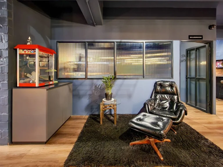 BlackBrick Foreshore Hotel Workspace